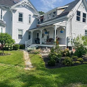 Appartement Discover Downeast Maine-Classic Comfortable Apt 2 à Ellsworth Exterior photo