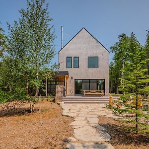 Villa Peninsula House A Modern North Bruce Waterfront à Stokes Bay Exterior photo