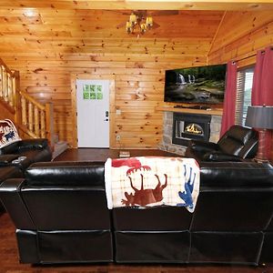 Villa Modern And Spacious 3Br Hot Tub Views Free Attraction Tickets à Pigeon Forge Exterior photo