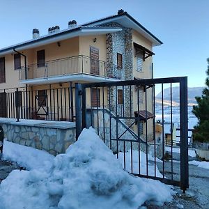 Appartement Casa Felice à Rocca di Cambio Exterior photo