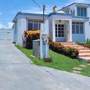 Villa Rincon Familiar à Arecibo Exterior photo