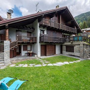 Charming Apartment With Garden In Courmayeur - Happy Rentals Pré-Saint-Didier Exterior photo