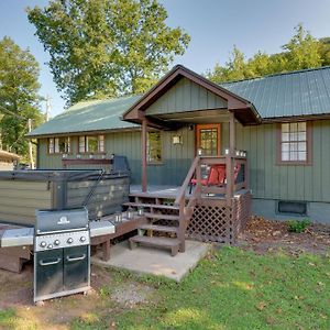 Villa Hillsgrove Cabin With Private Hot Tub And Fireplace! Exterior photo