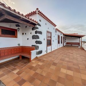 Lightbooking Nina Villa De Mazo La Palma Exterior photo