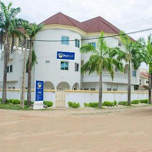 Beach Sand Hotel & Resort, Cotonou Exterior photo