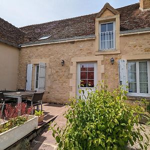 Villa Charmant Gite En Berry Avec Terrasses, Jardin Et Parking Prive, Proche De Nohant Et La Chatre - Fr-1-591-35 à Lourouer-Saint-Laurent Exterior photo