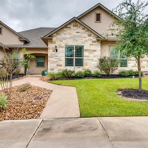 Gorgeous College Station Townhome With Patio! Exterior photo