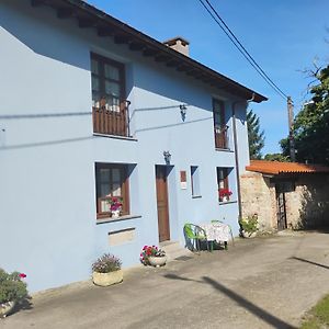 Villa Casa Rural Casa Azul à Villahormes Exterior photo