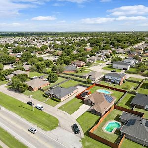 Villa 5Br Holiday Getaway In Desoto With Pool, Hot Tub & Cinema Exterior photo