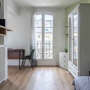 Appartement Cocon Aux Portes De Paris | By Airnest à Clichy Exterior photo