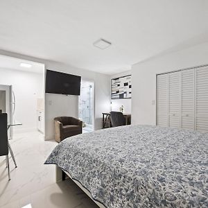 Appartement Nice,Stylish King Bed Studio à Miami Gardens Exterior photo