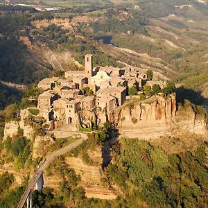 Hotel La Sosta à Bagnoregio Exterior photo