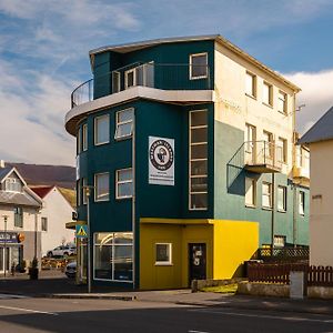 Westman Islands Inn Îles Vestmann Exterior photo