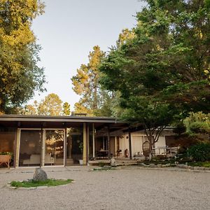 Villa Mid-Century Zen Mountain Getaway à Los Angeles Exterior photo