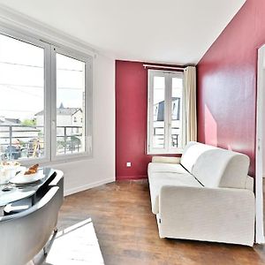 Appartement Rose Moderne Proche De La Capitale III Gagny Exterior photo