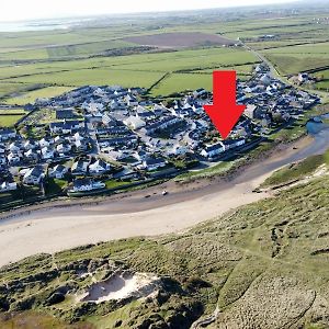 Villa Pass The Keys Pet Friendly Beach Side Property à Aberffraw Exterior photo