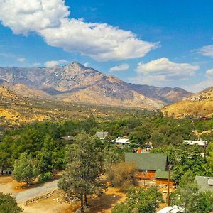 Idyllic Home In Kernville With Private Beach Access Exterior photo