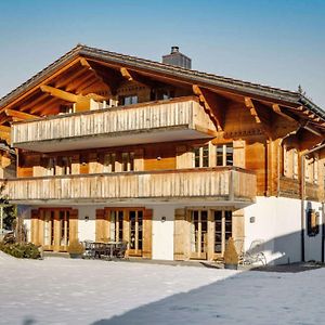 Villa Saanen Serenity Spacious 4 Bed, 5 Bath Chalet à Gstaad Exterior photo