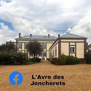 Hotel L'Avre des Joncherets à Saint-Lubin-des-Joncherets Exterior photo