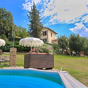 Appartement Nice Flat In Arcevia With Swimming Pool Exterior photo