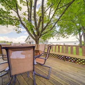 Lakefront Mayville Cottage With Dock And Grill! Exterior photo