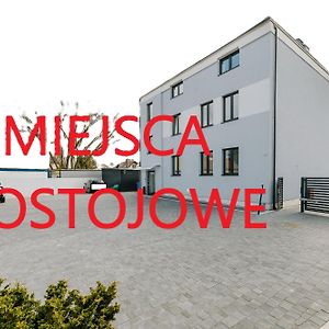 Appartement Obiekt Noclegowy Ocelot II à Pruszków Exterior photo