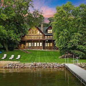 Villa Waterfront Hand-Crafted Log Cabin - Sandy Beach - Dock - 5200 Sq Ft - Stone Fireplace - Views à Whitewater Exterior photo