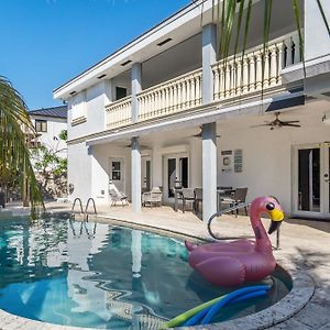 Villa Tropical Pool Paradise X 6-Bd 4-Ba Luxury Living à Hialeah Exterior photo