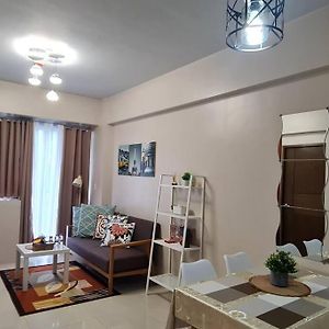 1Br With Balcony Condo Accross Naia T3 Manille Exterior photo