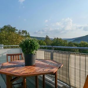 Wunderschoene Ferienwohnung Mit Balkon In Aue Aue  Exterior photo