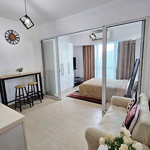 Acqua Residences Staycation Mandaluyong Near Makati City Manille Exterior photo