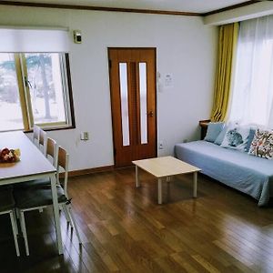 Appartement ハーモニー無料駐車場有 à Chitose  Exterior photo