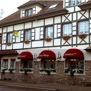 Hotel Le Cheval Rouge à Louhans Exterior photo