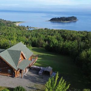 Villa Privacy @ Bras D'Or Lake Eagle House Chalet à St. Peter's Exterior photo