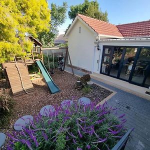 Spacious Lanes Cottage And Garage Parking Le Cap Exterior photo