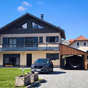 Appartement Le Château D'Ancelle Exterior photo