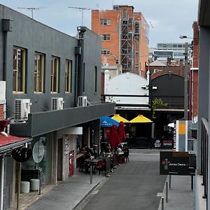 Modern Apartment In Central Geelong! Exterior photo