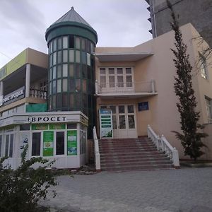 Hotel Gostinica Shomi Kand à Konibodom Exterior photo