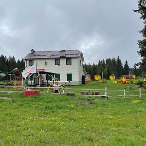 Hotel Еко Спа Вила Орловецъ à Batak Exterior photo