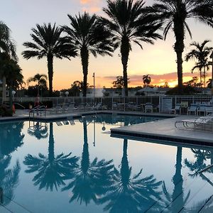 Beautiful Two Master Bedroom Condo In Fort Myers, Venetian Palms Condominium Exterior photo