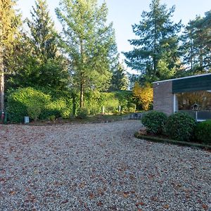 Villa Nice Bungalow With Washing Machine At A Holiday Park In A Natural Area à Mook Exterior photo