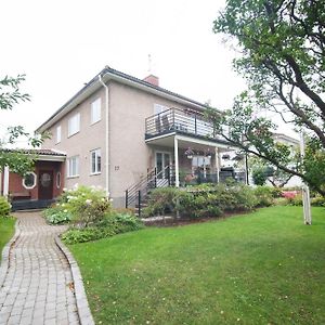 Apartments In Attractive Edsviken, Sollentuna Exterior photo