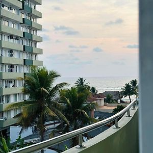 Green Tree Apartments Dehiwala-Mont Lavinia Exterior photo