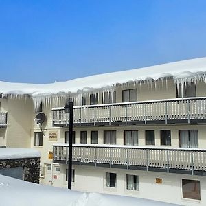 Enzian Hotel - Mt Buller Mount Buller Exterior photo