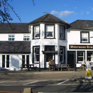 Bed and Breakfast The Watermans Arms à Hersham Exterior photo