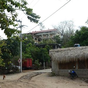 Hotel Cristal Mazunte Exterior photo