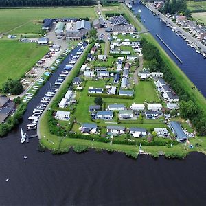 Hotel Glamping De Hof Van Eeden à Warmond Exterior photo