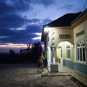 Hotel Akagera Sunset House à Kabarondo Exterior photo