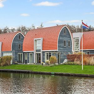 Villa House With Private Pool, Located On The Water à Zuidlaren Exterior photo