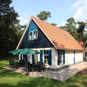 Detached Holiday Home With Dishwasher, In A Nature Reserve Hooghalen Exterior photo